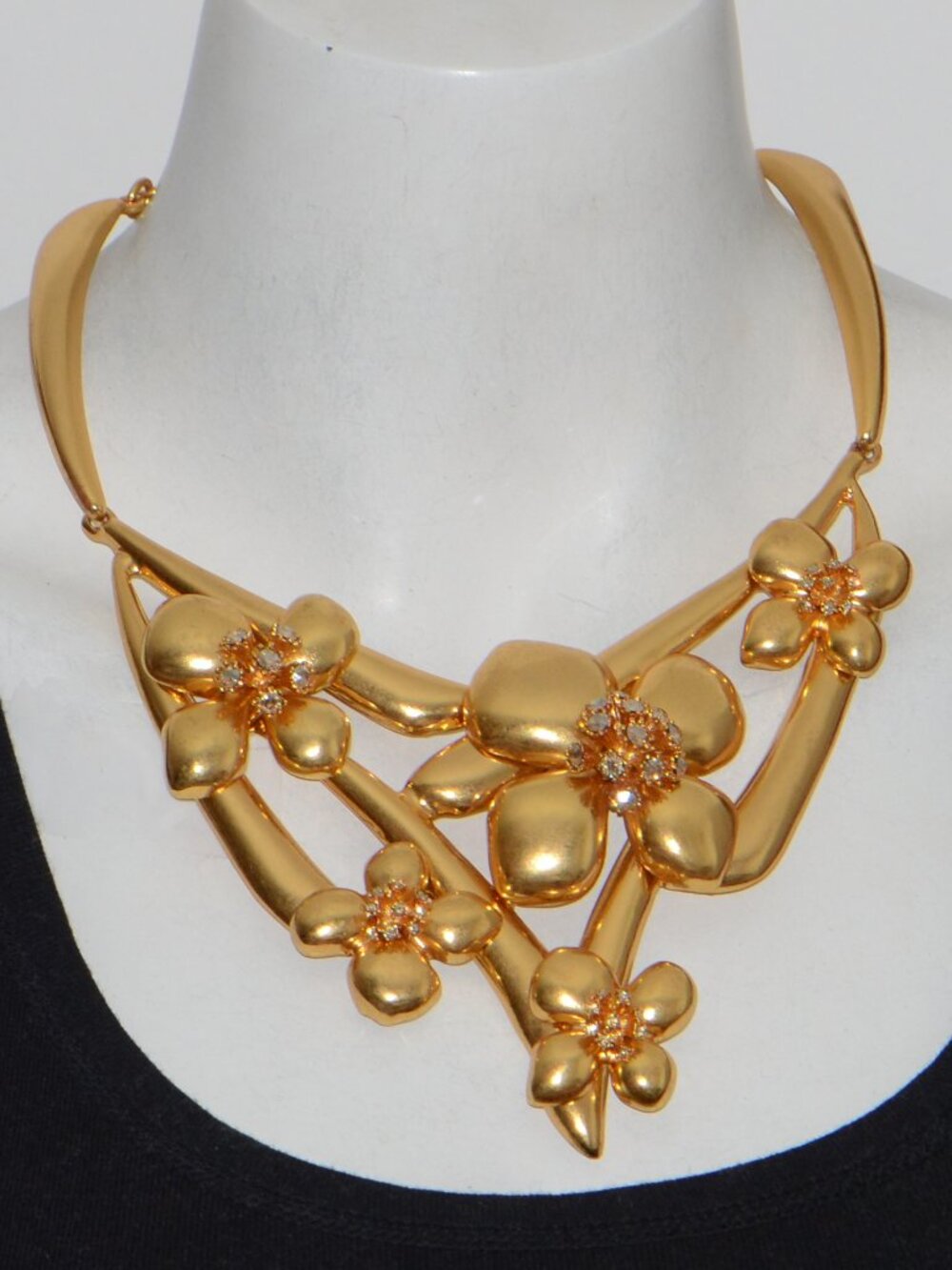 Vintage Oscar De La Renta Flower Statement Necklace